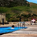 Douro Yacht Charter & Botel São João da Pesqueira