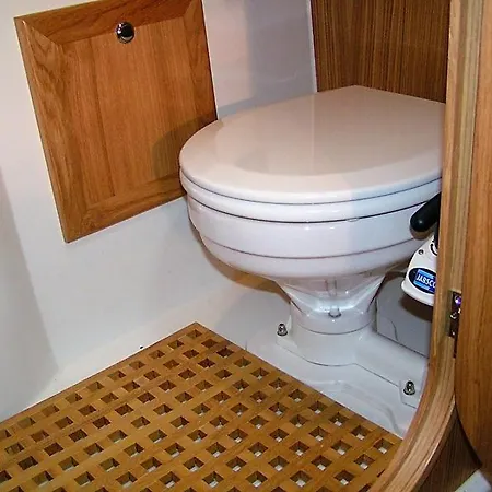 Douro Yacht Charter &