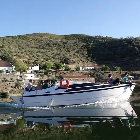 船上ホテル Douro Yacht Charter & 3*