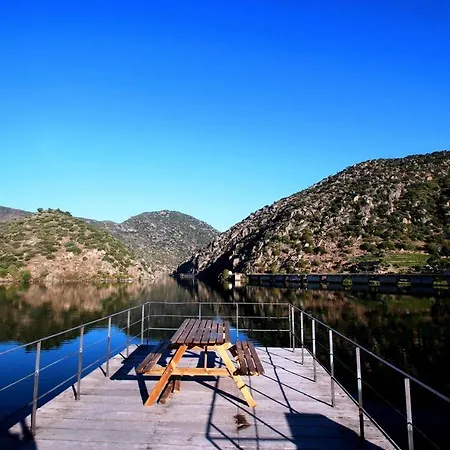 Douro Yacht Charter & 3* São João da Pesqueira