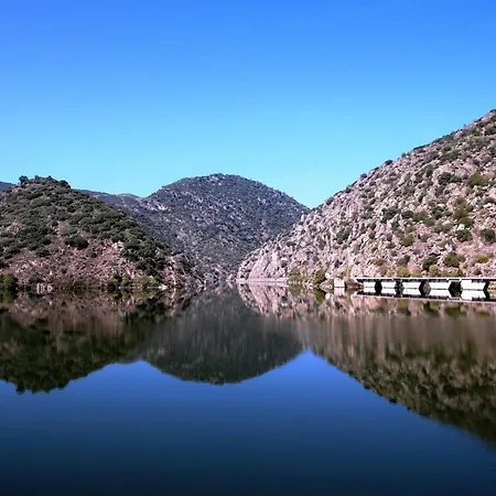 Douro Yacht Charter & 3* São João da Pesqueira