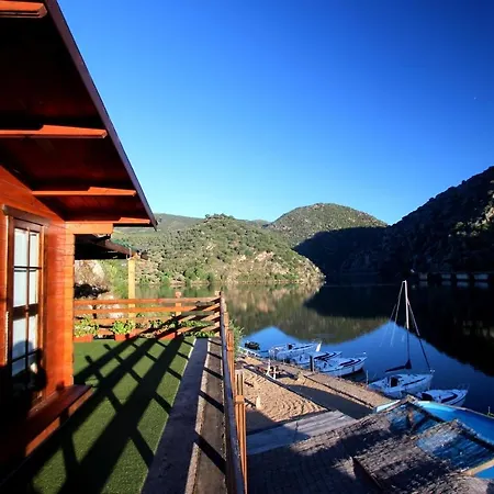 Douro Yacht Charter & 3*