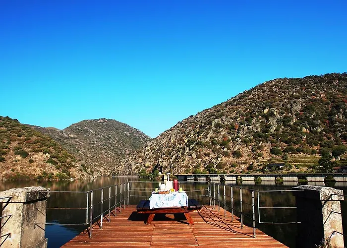 Douro Yacht Charter & Hotel na wodzie