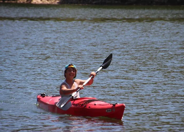 Botel Douro Yacht Charter & São João da Pesqueira