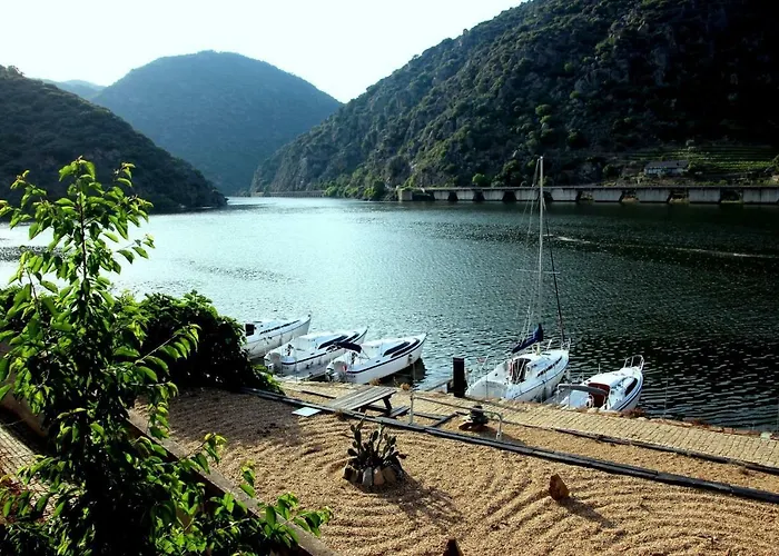 Douro Yacht Charter &