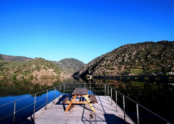 Douro Yacht Charter & 3* São João da Pesqueira