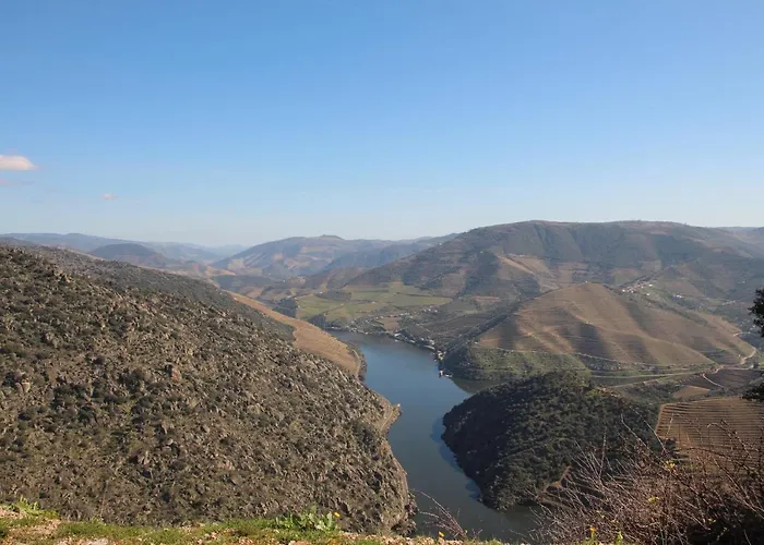 Douro Yacht Charter & Bådhotel São João da Pesqueira